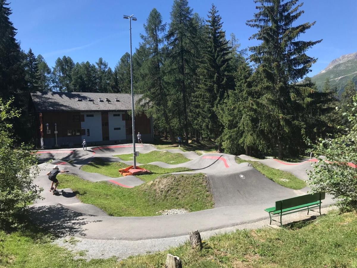 Laerchenwald Lodge Бельвальд Екстер'єр фото